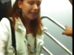 fallido chicas ardientes pornos flash - mujer pelirroja se pone muy loco en el tren