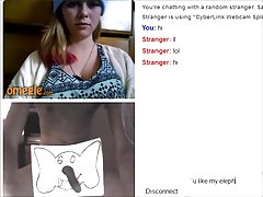 Señoras xxx omegle 01 - linda chica muestra sus tetas perfectas