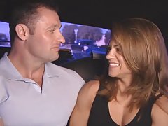 pareja ver videos xxx gratis de recién casados asiste a una fiesta de swingers
