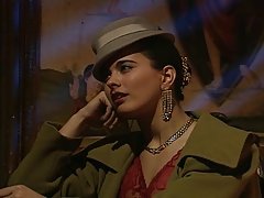 Grandisimas tetas angelica bella y zara whites en una película clásica italiana