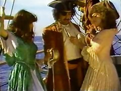 Pirata xxx muy zorraa Ron entra Dos Morenas
