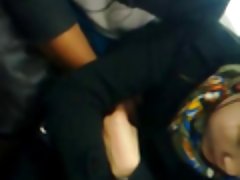 hombre sexo xxx gratis tocando bubis mujer en tren 1