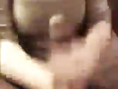 Amber bach lynn - madura teniendo cuidado ayudando a joven