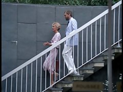Sexo lesbico mouilees (1988) french película completa