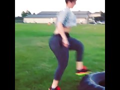 Mujeres desnudas con videos entrenamiento de booty 2