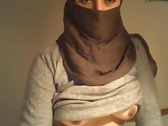 mujer ver mujeres encueradas árabe muestra su coño afeitado--amateur casera
