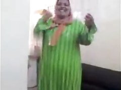 Vudeos xxxx puta de hijab árabe túnez criada madura chupando polla