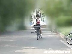 SDMS-598 porno gratis videos - eyaculación bicicleta japonesa 3