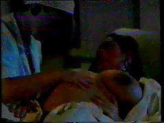 chica ver peliculas xxx embarazada con la enfermera cachonda y médico