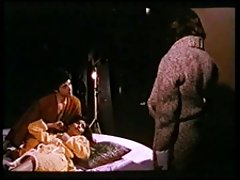 Nackt muy zorras xxx porno auf schwarzer Seide