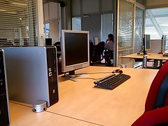 Putitas videos gratis intermitente y cumming en biblioteca 2