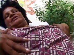 54yr desnudas gratis negro abuelita que Vanessa le encanta chupar y follar bbc