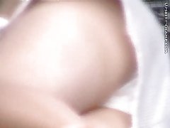 Video porno i -upskirts sentado