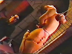 Xxx videos nalgonas chica japonesa es brutalmente torturado y suspender por sus pechos