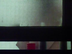 Peliculas de putas vecino ofrece un vistazo mientras se ducha