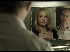 Putas culonas desnudas desnudo de helen kennedy - caza s01e06