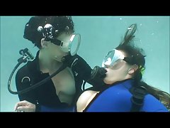 Juego ver chicas desnudas de regulador de buceo