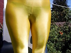 Ángel xxx de anal del spandex - sexy spandex amarillo