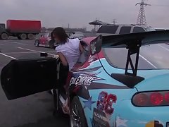Videos xxx porno modelo rusa con tetas grandes en carrera de coches