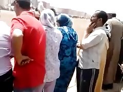 Putitas caseras loco tocando pito a las mujeres musulmanas