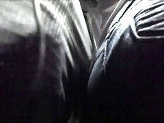 madre cachonda folla a amigo de hijo!!!