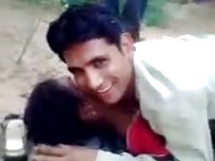 Culonas con desi pareja follando fuera