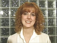 Sexo gratis pelirroja tiras y acaricia sus tetas y coño