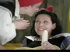 Blanca videos gratis chicas xxx Nieves 7 enanitos parte 5