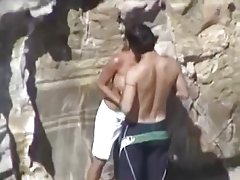 Videos de porno muyzorras follando pareja en la playa