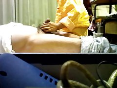Viejitas porno japonés viejo divirtiéndose en la noche