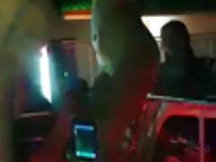 adolescente rusa recibe anal threesome