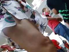Fotos sexo milf parte supermercado upskirt. 2