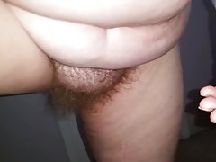 Porn video x bbw esposa coño peludo, tetas grandes, pantys blancas, cinto negro