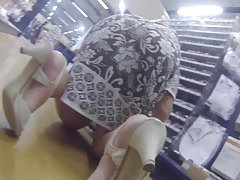 Abuela ardientes videos de Upskirt calzon 11