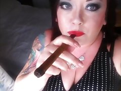 Videos sexo xxx cigarro fumar bbw - anillos de humo de fetish
