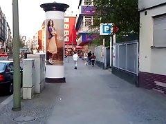 Hooker sexo xxx gratis de niña bonita en Berlín en la calle
